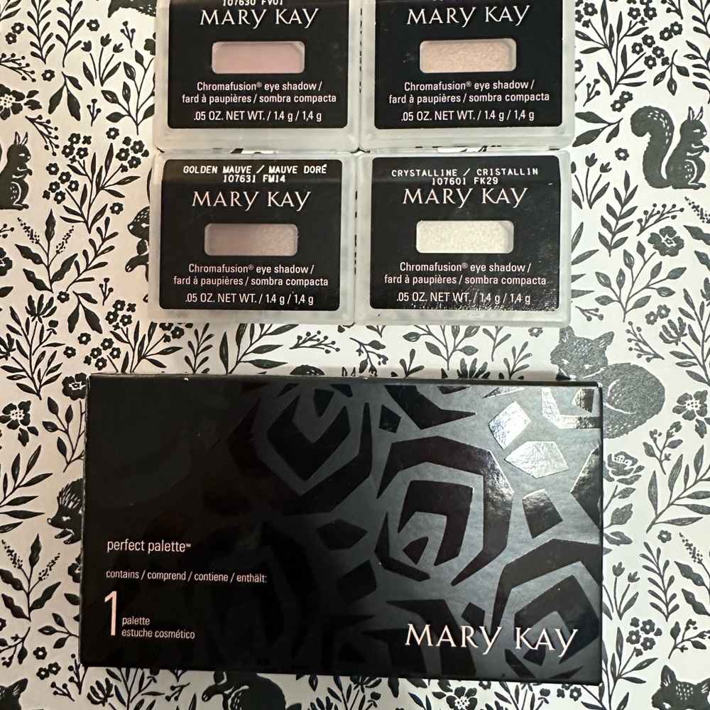 Mary Kay Black Eyeshadow Palette with Pale Pink and Champagne Singles